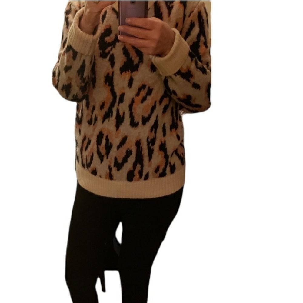 Derek Lam Crosby Leopard Print Sweater | Evan Style | Cozy Statement Knit - Picture 2 of 2